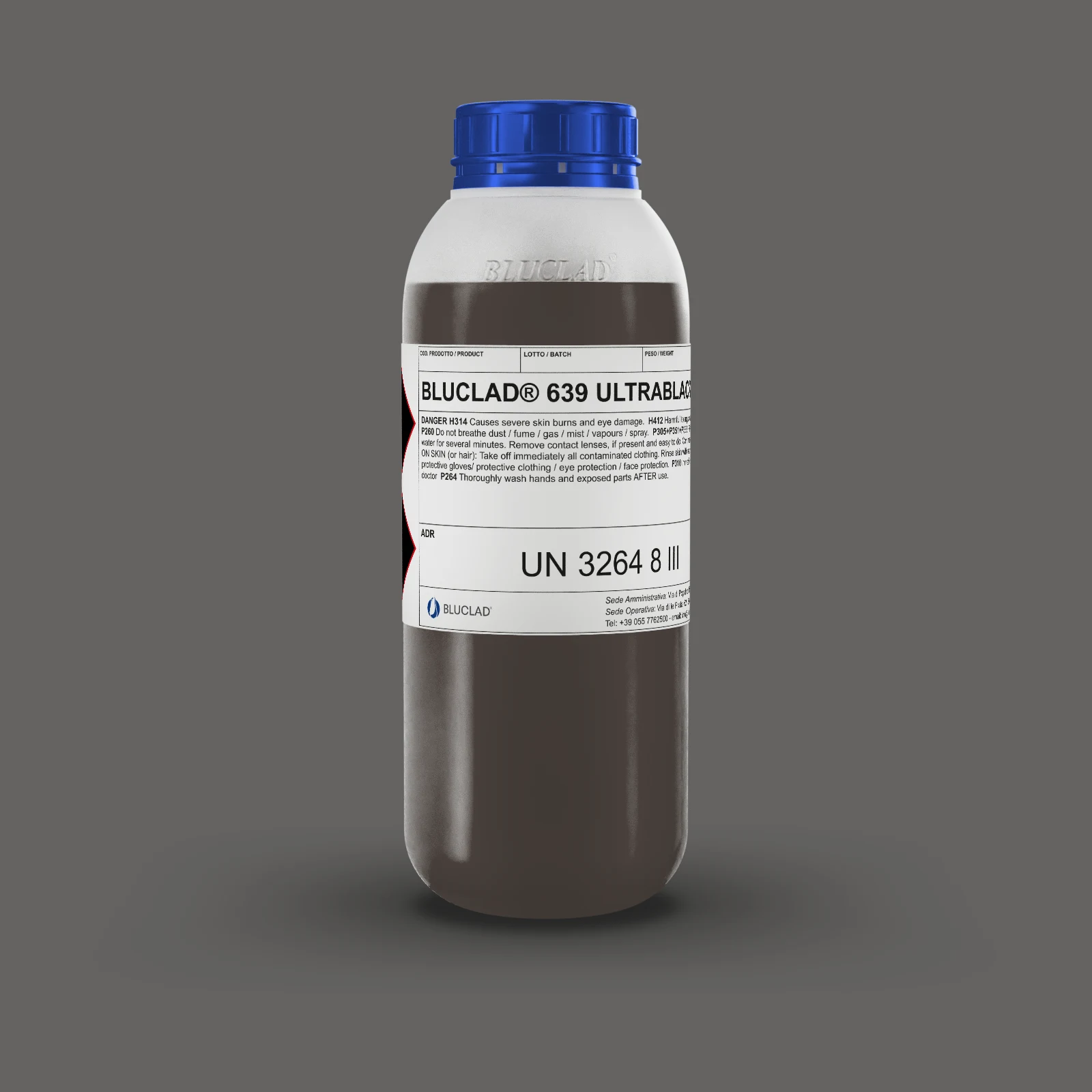 Flacone BLUCLAD® 639 ULTRABLACK su sfondo nel colore del deposito