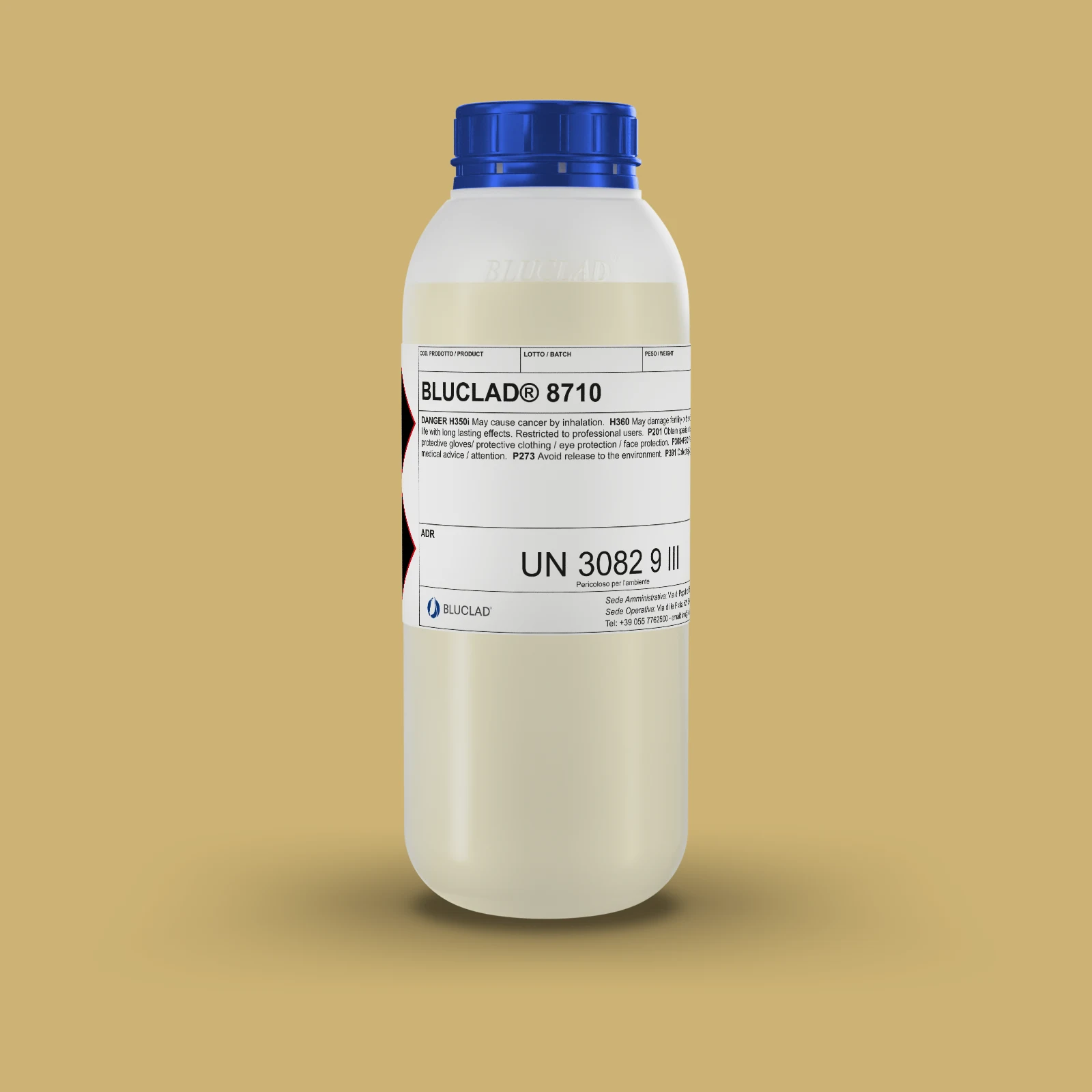 Flacone BLUCLAD® 8710 su sfondo nel colore del deposito