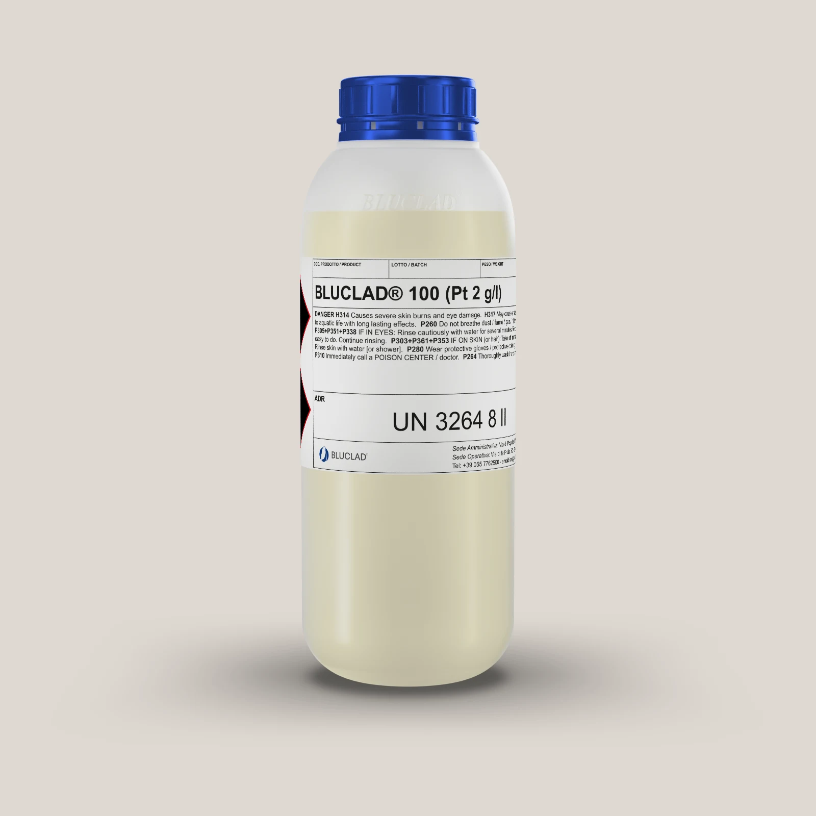 Flacone BLUCLAD® 100 su sfondo nel colore del deposito