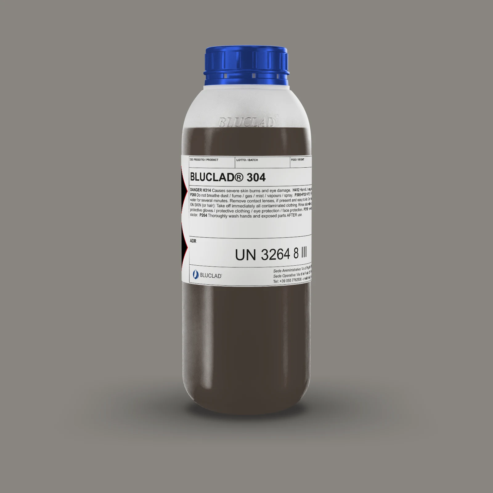 Flacone BLUCLAD® 304 su sfondo nel colore del deposito